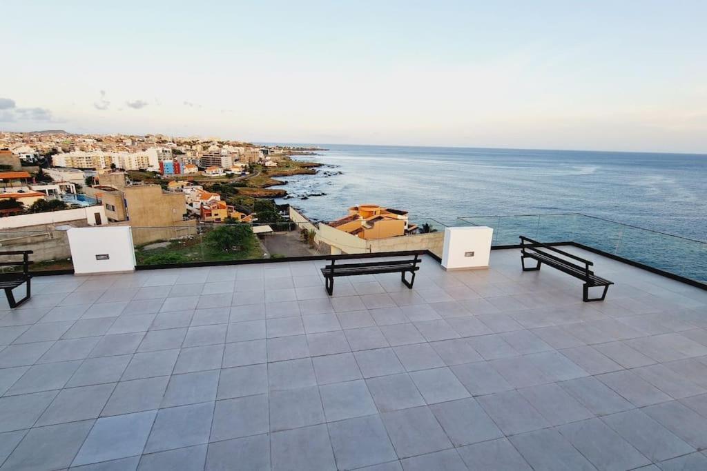 プライアApartamento Encantador Com Piscina E Vista Marアパートメント エクステリア 写真