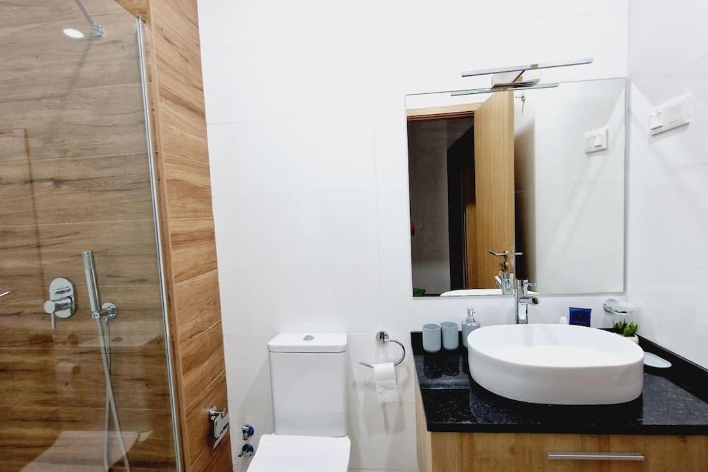 プライアApartamento Encantador Com Piscina E Vista Marアパートメント エクステリア 写真