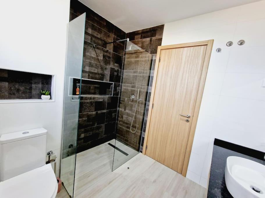 プライアApartamento Encantador Com Piscina E Vista Marアパートメント エクステリア 写真
